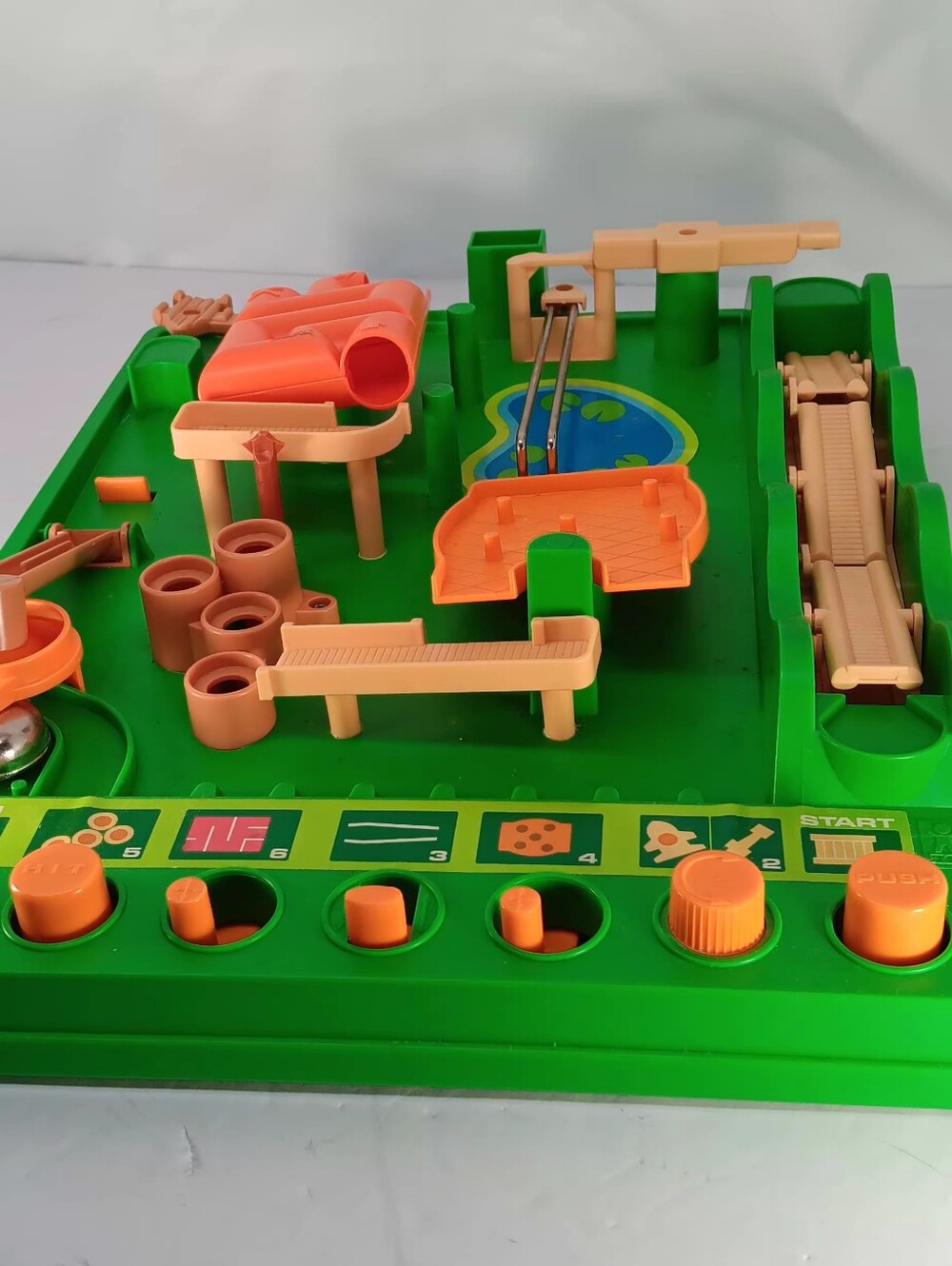 Vintage 1979 TOMY Run Yourself Ragged Obstacle Course Game - Incomplete - Picture 6 of 6